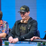 扑克 | Hellmuth再度暴怒！惨遭Nick Wright重创后怒喷：“这游戏真TM是个笑话！”